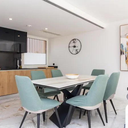 Eco 05 House - Privat Pool & Luxurious 别墅 *